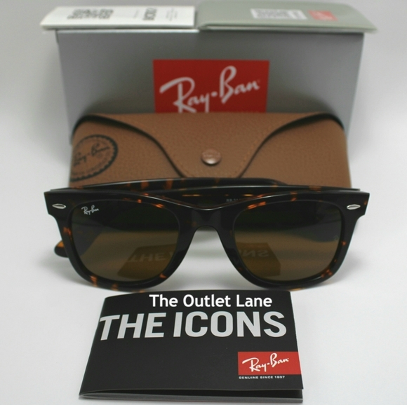 Model Display Ray-Ban Wayfarer Tortoise Brown RB2140 - Picture 4 of 16